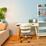 Unbeatable Location Comfy Central Apartment By Flat Mаnager